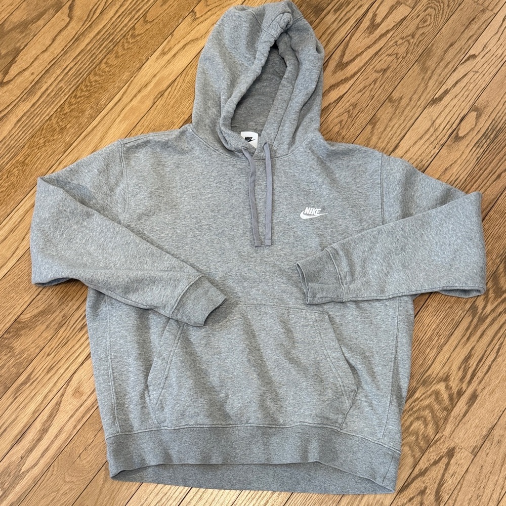Nike men’s hoodie
